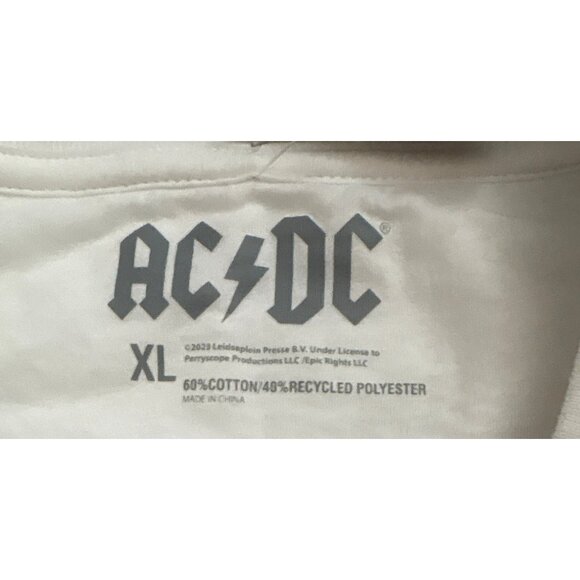 AC/DC Womens XL White Sweatshirt Live In Concert 1978 World Tour Graphic - Picture 5 of 5